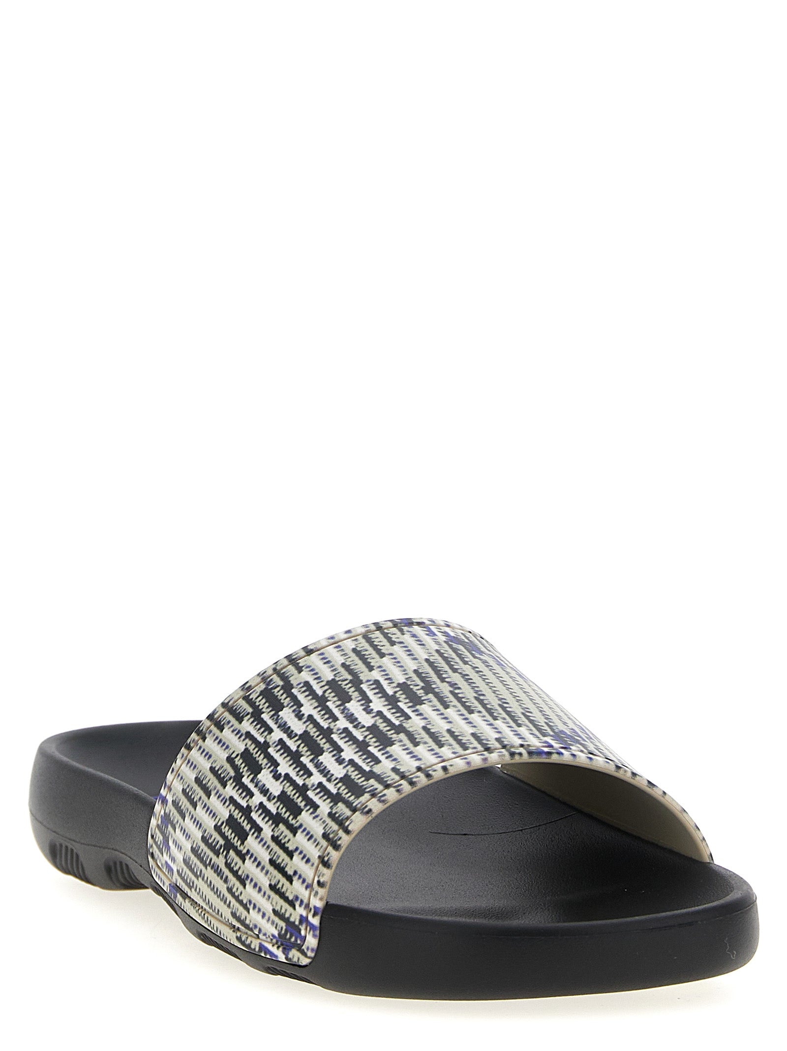 Flat Shoes by Burberry for men in eva tu & polyurethane multicolor showcases a impeccable silhouette as Men's EVA TU & Polyurethane Flat Shoes, artfully designed with a impeccable flat and refined for a impeccable finish.