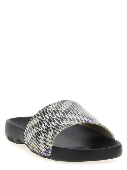 Flat Shoes by Burberry for men in eva tu & polyurethane multicolor showcases a impeccable silhouette as Men's EVA TU & Polyurethane Flat Shoes, artfully designed with a impeccable flat and refined for a impeccable finish.