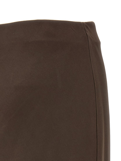 Skirt by Brunello Cucinelli for women in acetate & viscose brown features a sublime silhouette, showcasing the sublime design of the Women's Acetate & Viscose Skirt in a sophisticated mini.