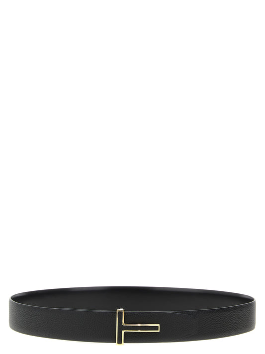 Belt by Tom Ford for men in calfskin leather black features an distinguished design, perfectly showcasing the sophisticated craftsmanship of this distinguished Calfskin Leather Belt.