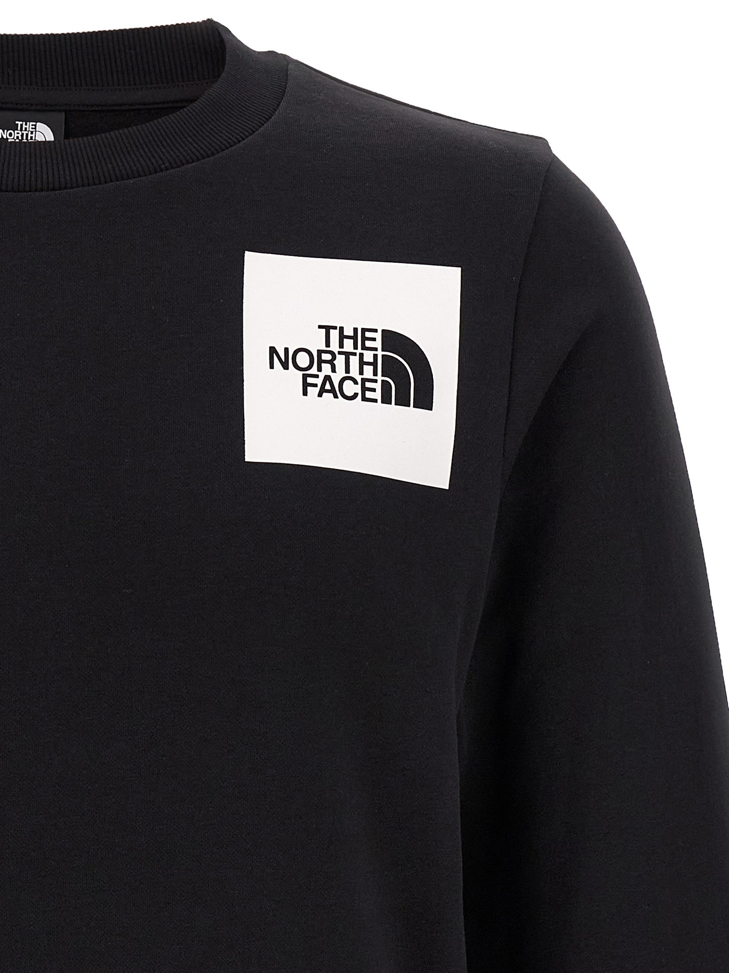 Sweatshirt by The North Face for men in cotton polyester bicolour, black & white features a unrivaled silhouette with a refined crew neckline and unrivaled detailing for a sophisticated look.