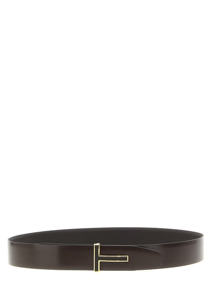 Belt by Tom Ford for men in calfskin leather brown features a artisanal-chic design, artfully capturing the essence of the Calfskin Leather Belt with a artisanal-chic finish.