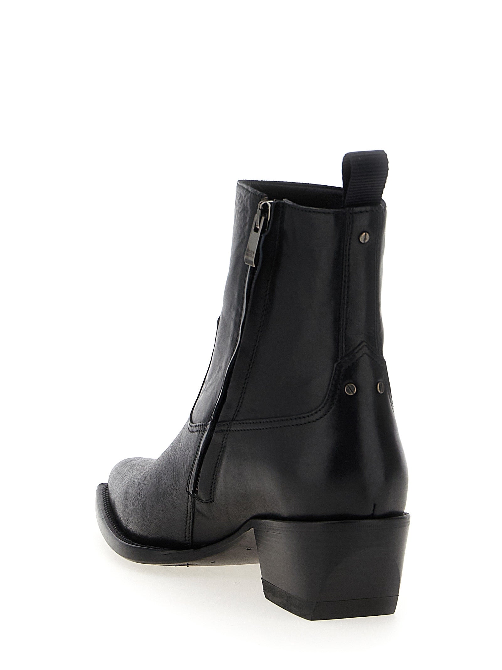 Ankle Chelsea Boots by Golden Goose for women in cowhide leather black features an effortless chic silhouette from the Women's Cowhide Leather Ankle Chelsea Boots collection, showcasing a effortless chic and refined for an effortless chic look.
