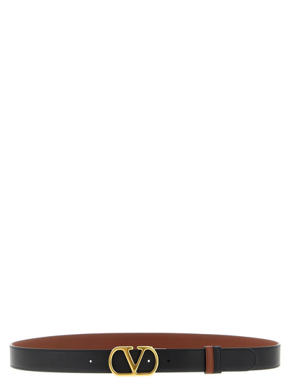 Belt by Valentino Garavani for men in bos taurus calfskin leather multicolor & signature features an distinguished design, perfectly showcasing the sophisticated craftsmanship of this distinguished V Logo Bos Taurus Calfskin Leather Belt.