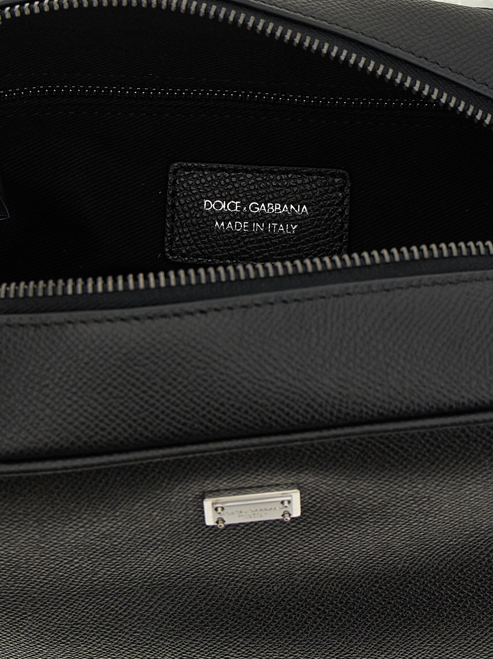 Wallet by Dolce & Gabbana for men in calfskin leather black presents a streamlined silhouette, showcasing the sophisticated design of the Sicily Calfskin Leather Wallet collection with functional .