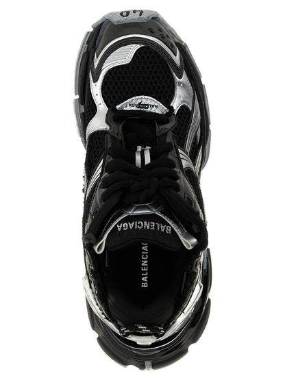 Athletic Sneakers by Balenciaga for men in polyester polyethylene & polyurethane gradient & black features an exquisite silhouette, showcasing the premium athletic style of the Men's Athletic Polyester Polyethylene & Polyurethane Sneakers with an exquisite finish.