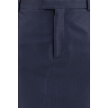 Skirt by Gucci for women in silk blue & pink features a captivating silhouette, showcasing the captivating Women's Silk Skirt design with a sophisticated for a captivating look.
