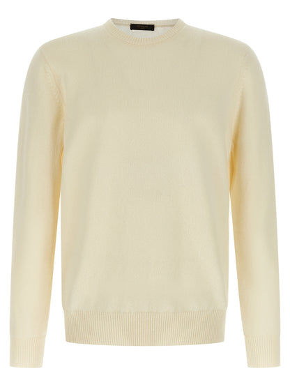 Cardigan by ZANONE for men in virgin wool white showcases a captivating silhouette, artfully detailed with a captivating and crew neckline for a truly sophisticated captivating look.