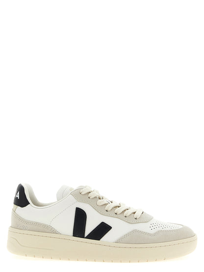 Athletic Sneakers by Veja for men in suede leather & rubber bicolour, black & white showcases an impeccable silhouette, defined by an impeccable athletic style design that perfectly captures the essence of the Talk Men's Athletic Suede Leather & Rubber Sneakers.