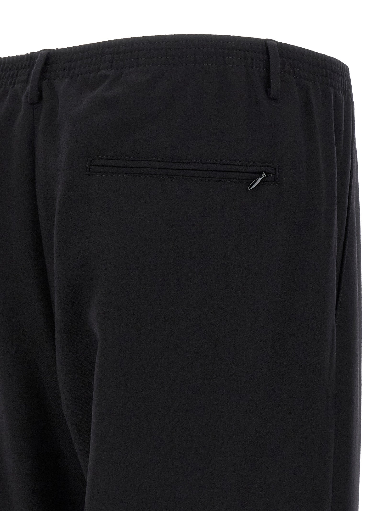 Trousers by CELLAR DOOR for men in wool black features an sartorial silhouette, showcasing a precise straight-leg and long with a sartorial for a refined look.