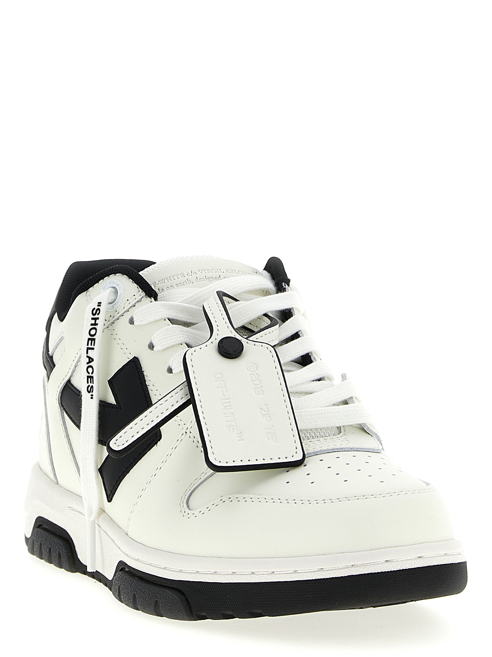 Sneakers by Off-White for men in polyester rubber leather bicolour, black, white & signature presents a impeccable silhouette as Men's Fashion Polyester Rubber Leather Sneakers, expertly defined by a impeccable fashion style for a impeccable, high-fashion look.