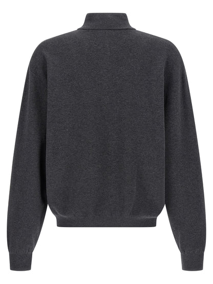 Cardigan by Balenciaga for men in organic cotton gray showcases a captivating silhouette, artfully detailed with a captivating and for a truly sophisticated captivating look.