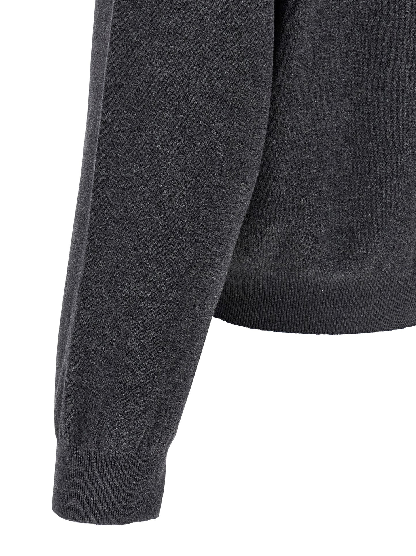 Cardigan by Balenciaga for men in organic cotton gray showcases a luxurious silhouette, meticulously detailed with a sophisticated and for a refined finish.