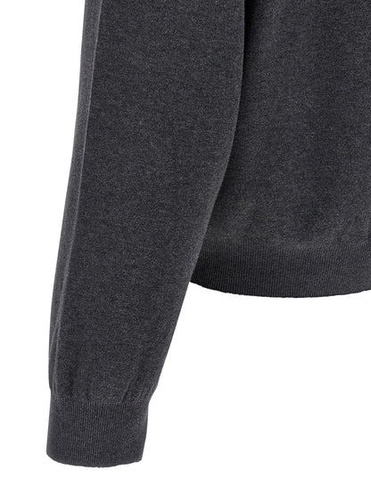 Cardigan by Balenciaga for men in organic cotton gray showcases a luxurious silhouette, meticulously detailed with a sophisticated and for a refined finish.