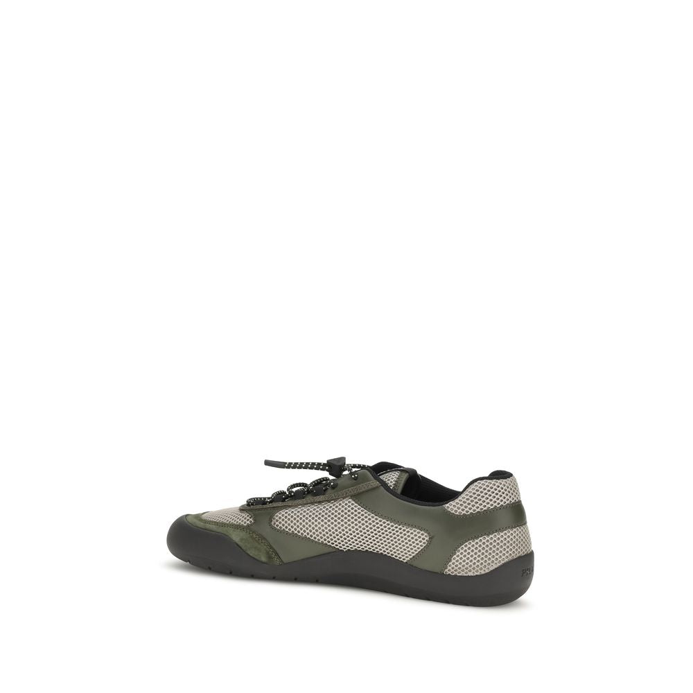 Athletic Sneakers by Prada for men in bos taurus calf leather & polyester bicolour & patterned showcases an impeccable silhouette, defined by an impeccable athletic style design that perfectly captures the essence of the Men's Athletic Bos Taurus Calf Leather & Polyester Sneakers.