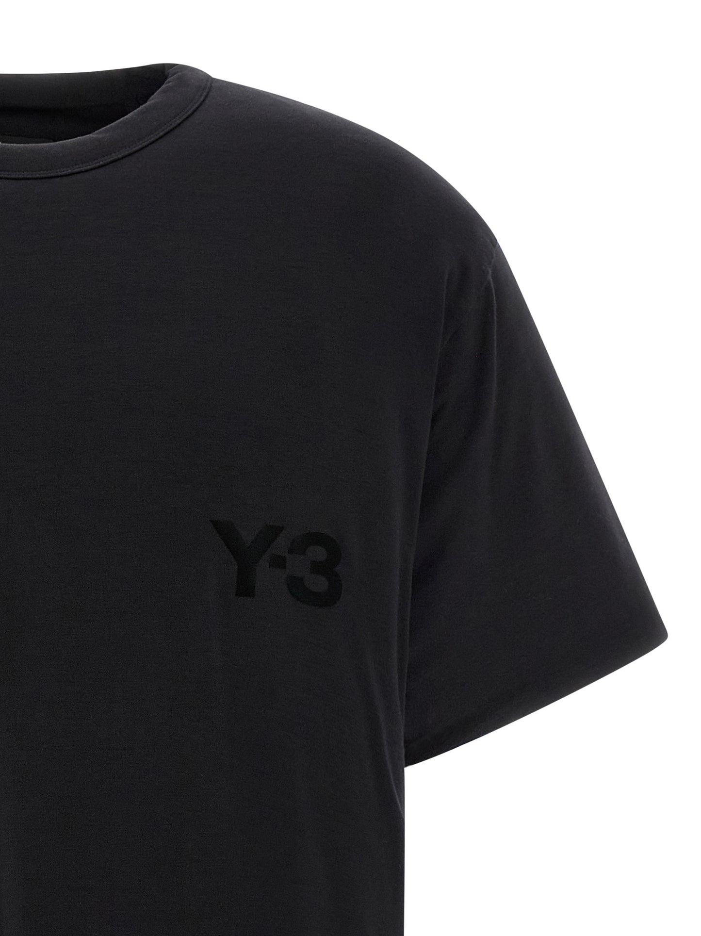 T-Shirt by Y-3 for men in lyocell & silicone black features a plush silhouette, showcasing a sophisticated and for a truly plush finish.
