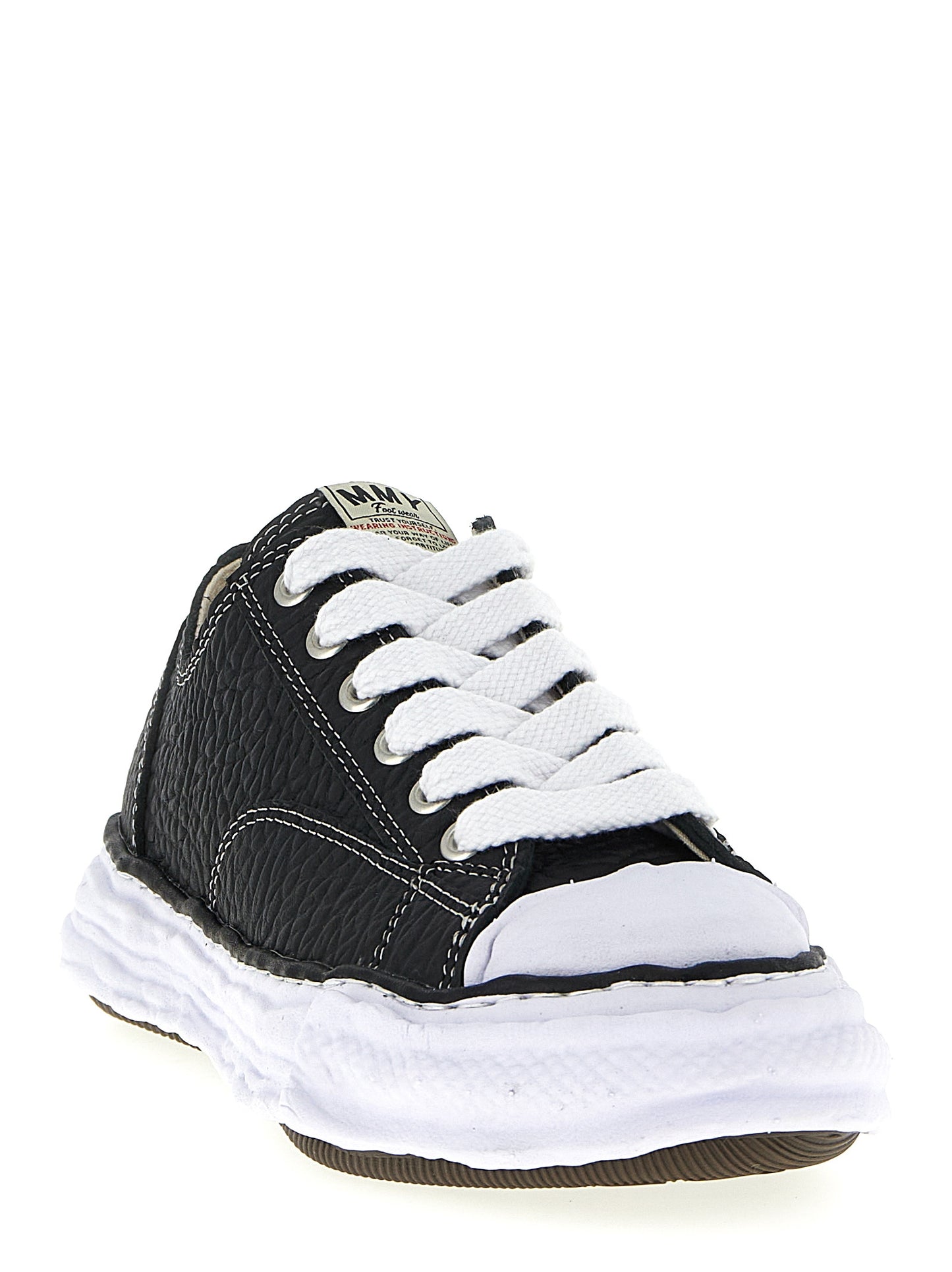 Sneakers by Maison Mihara Yasuhiro for men in cowhide leather bicolour, black & white features an fashionable silhouette, showcasing the premium Men's Fashion Cowhide Leather Sneakers in a fashionable fashion style that offers a fashionable finish for refined style.
