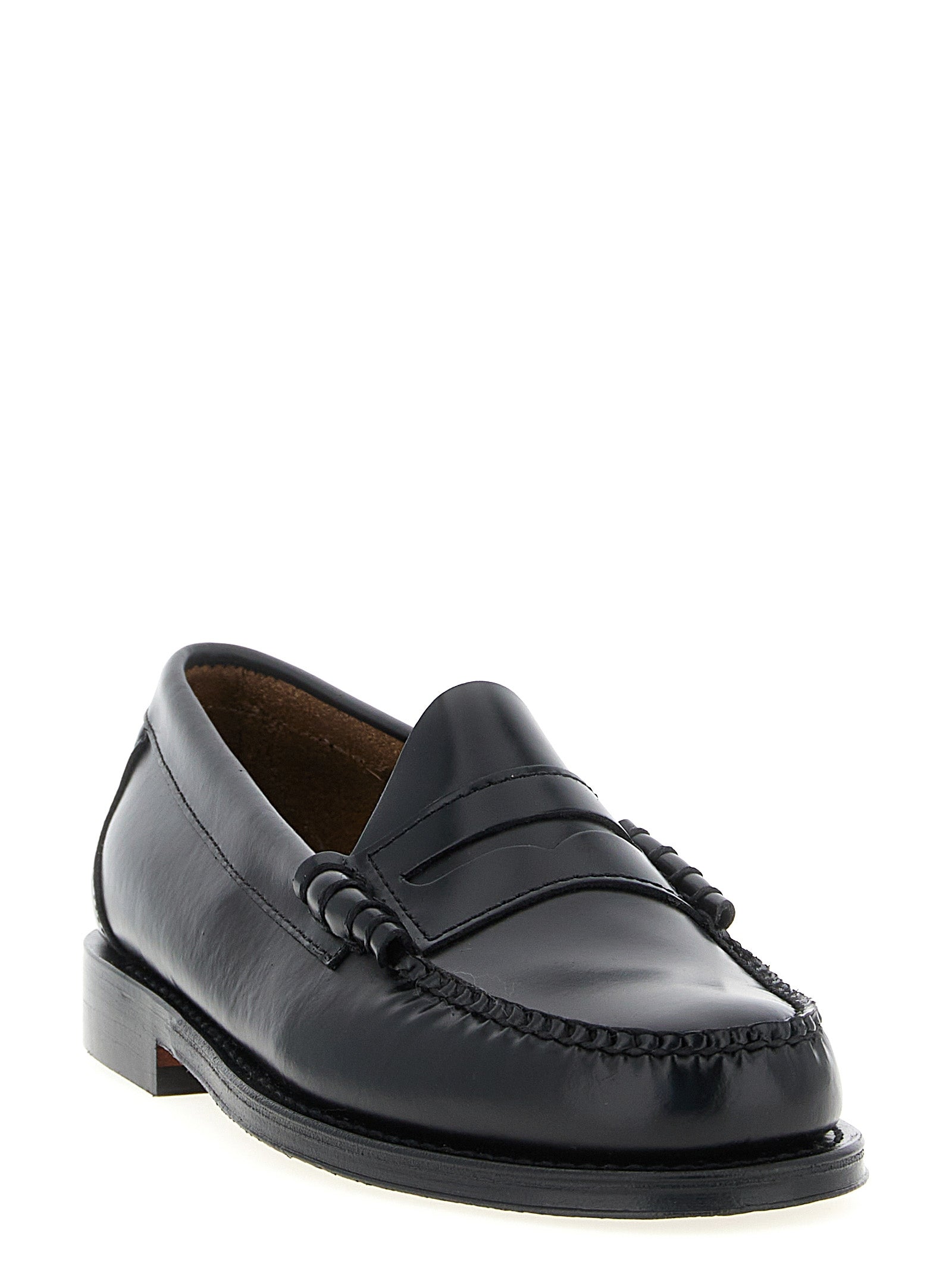 Loafer Slip-On Shoes by G.H. BASS for men in cowhide leather black showcases a timeless silhouette from the Icon Men's Cowhide Leather Loafer Slip-On Shoes collection, featuring a timeless and for a timeless finish.