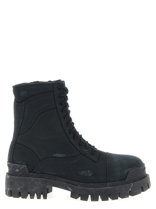 Lace-Up Chelsea Combat Boots by Balenciaga for men in cotton canvas black & signature features an effortless chic silhouette from the Icon Men's Cotton Canvas Lace-Up Chelsea Combat Boots collection, showcasing a effortless chic and refined for an effortless chic look.