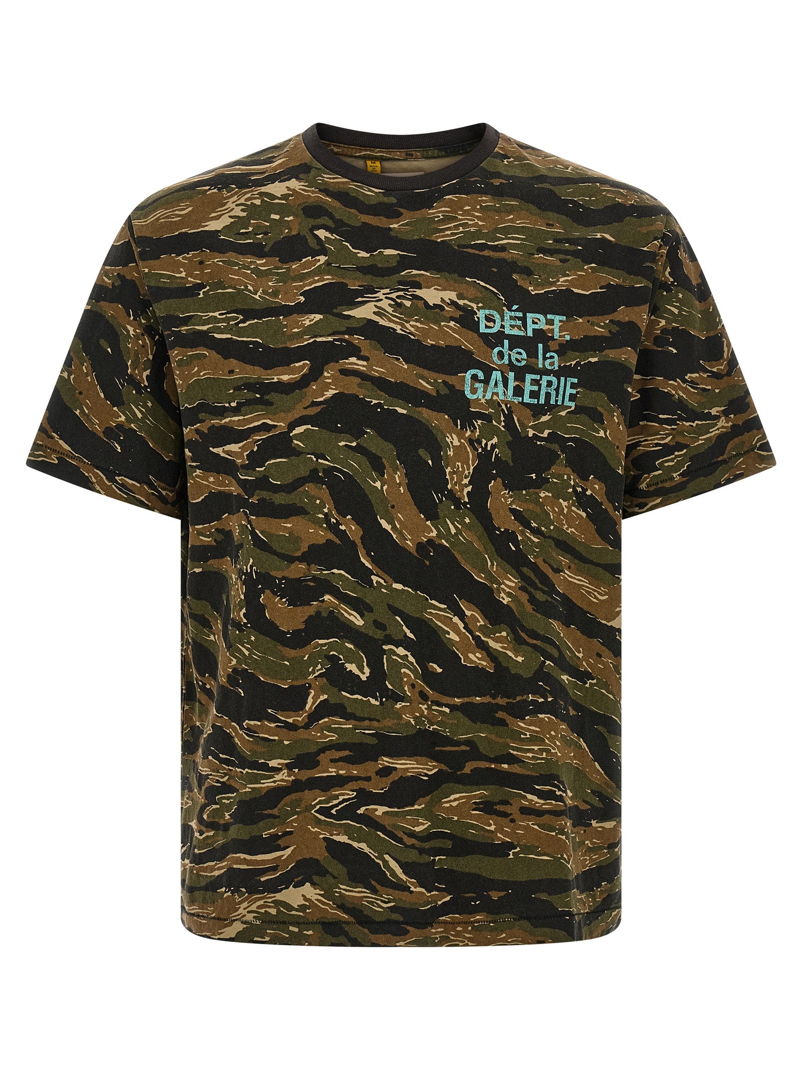 T-Shirt by GALLERY DEPT. for men in cotton bicolour, green, patterned, camouflage & print showcases a fashionable silhouette, elegantly detailed with a fashionable short-sleeve and crew neckline for a sophisticated, high-fashion look.