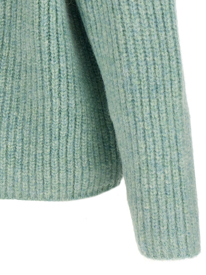 Cardigan by SÉFR for men in cashmere & marabou wool light-blue features a dramatic silhouette, showcasing a sophisticated and dramatic detail for a timeless, premium look.