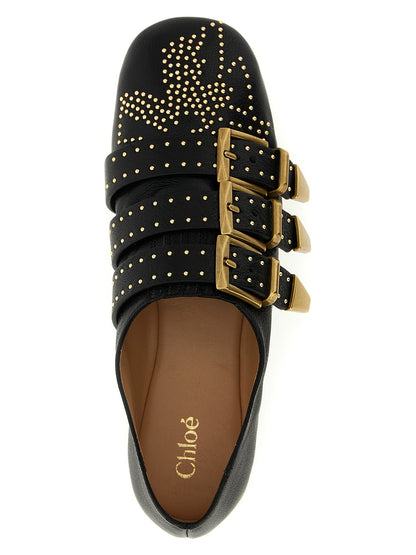 Ballet Flat Shoes by Chloé for women in lamb leather black & gold showcases a enchanting silhouette as part of the Women's Lamb Leather Ballet Flat Shoes collection, defined by a enchanting and for a enchanting look.