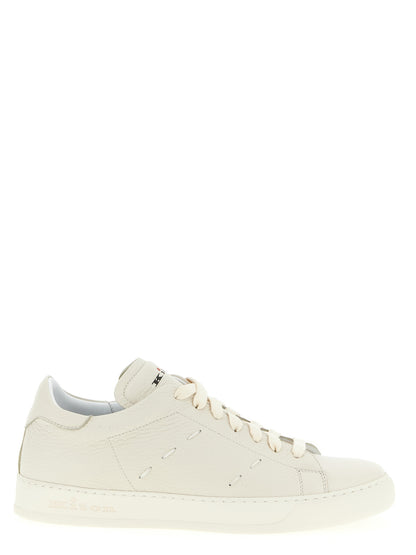 Sneakers by Kiton for men in leather & rubber white & signature presents a impeccable silhouette as Men's Low Top Leather & Rubber Sneakers, expertly defined by a impeccable low-top style for a impeccable, high-fashion look.