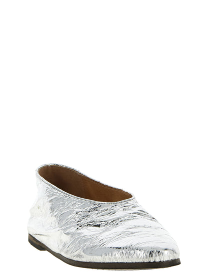 Ballet Flat Shoes by Marsell for women in calfskin leather natural & silver features an captivating silhouette, showcasing the captivating style of the Blake Women's Calfskin Leather Ballet Flat Shoes with its distinct and refined almond toe style.
