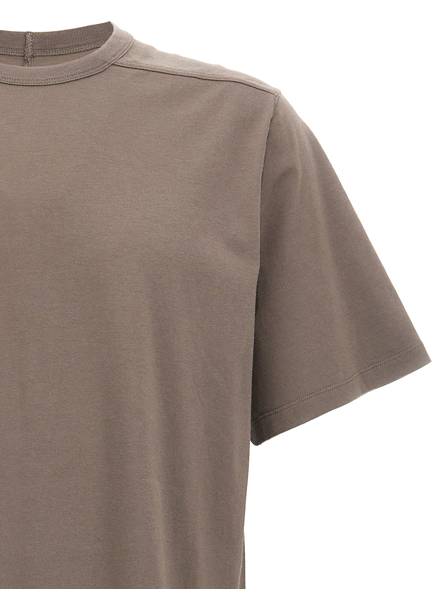 T-Shirt by Rick Owens for men in cotton gray features an edgy silhouette, meticulously detailed with a sophisticated and for a truly edgy finish.
