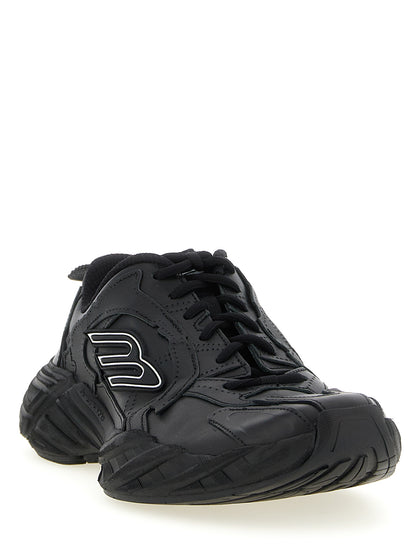 Athletic Sneakers by Balenciaga for women in calfskin leather & polyester black features an timeless silhouette from the Icon Women's Athletic Calfskin Leather & Polyester Sneakers collection, showcasing a timeless athletic style for a timeless look.
