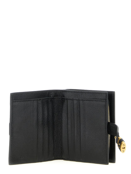 Cardholder Card Case by Chloé for women in brass & buffalo leather black & gold features an dynamic silhouette from the Paddington Brass & Buffalo Leather Cardholder Card Case collection, highlighting dynamic card-organization eco-friendly for a premium and sophisticated look.