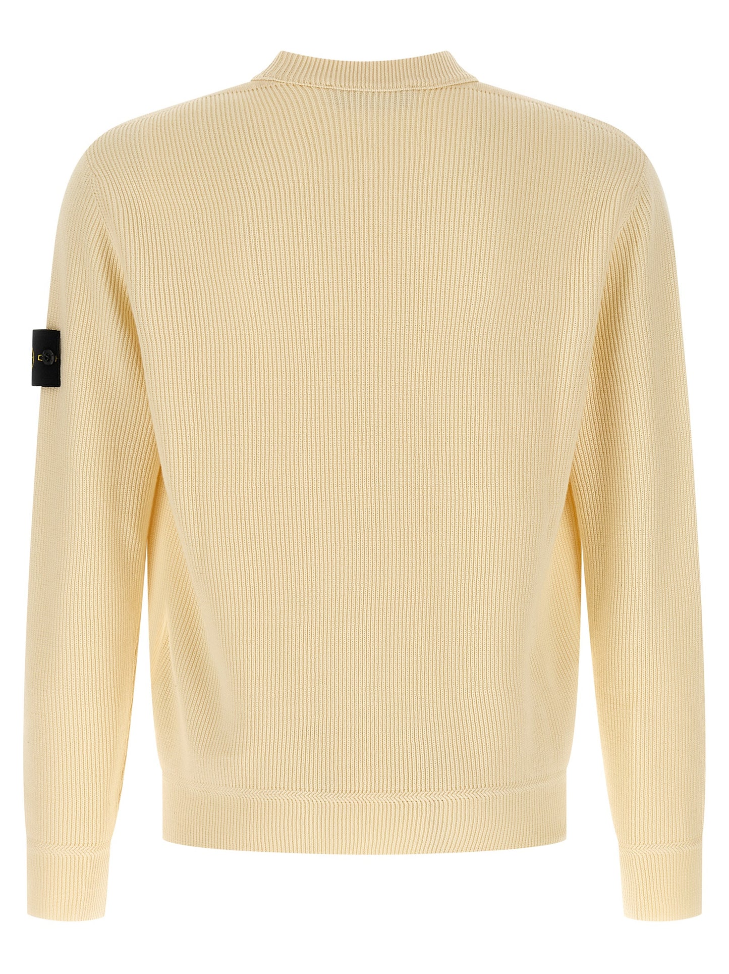 Cardigan by Stone Island for men in organic cotton beige features an impeccable silhouette, showcasing a sophisticated and detail for a truly impeccable finish.