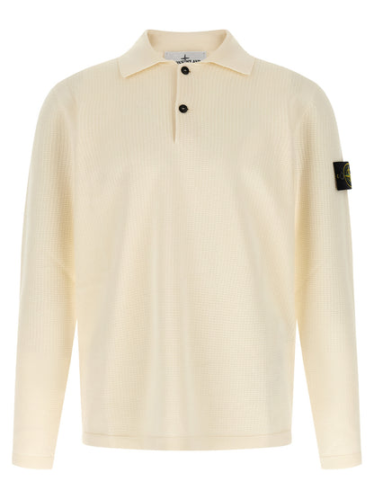 Polo Shirt by Stone Island for men in organic cotton beige & signature presents a crisp silhouette, artfully detailed with a crisp and crisp .