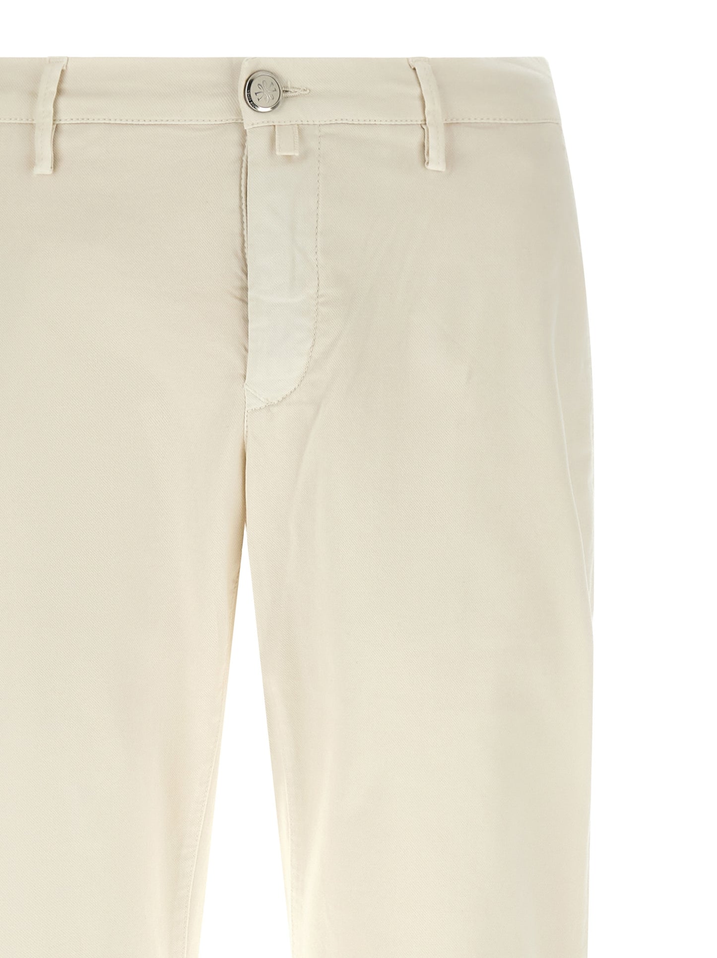 Chinos Pants by Jacob Cohen for men in stretch cotton white features an contemporary silhouette, showcasing a sophisticated straight-leg and long with a refined low rise for a truly contemporary aesthetic.