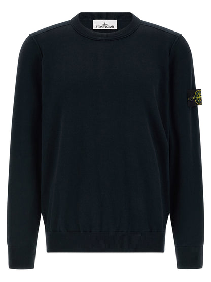 Cardigan by Stone Island for men in organic cotton blue features an crisp silhouette, showcasing a sophisticated crew neckline and detail for a truly crisp finish.