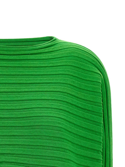 Sweatshirt by Issey Miyake for women in cashmere cotton blend bicolour & green features a unrivaled silhouette with a refined round neckline and unrivaled detailing for a sophisticated look.