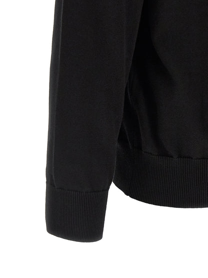 Cardigan by Stone Island for men in organic cotton black features an crisp silhouette, showcasing a sophisticated crew neckline and detail for a truly crisp finish.