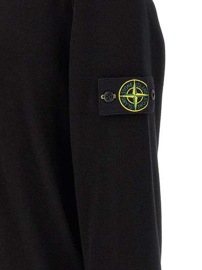 Cardigan by Stone Island for men in organic cotton black features a nuanced silhouette with a refined and nuanced detailing for a sophisticated look.