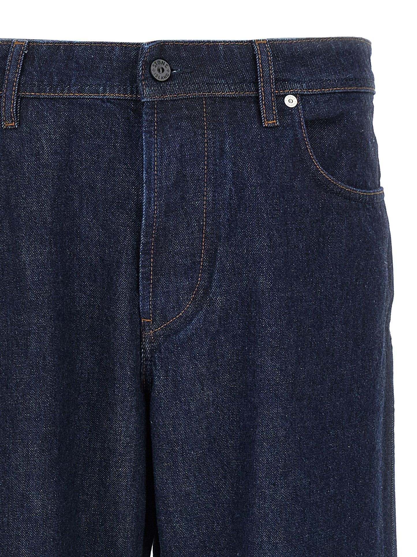 Jeans by Stone Island for men in denim cotton blue & indigo features a refined silhouette with a refined straight-leg, relaxed-fit & wide, defined by a and a refined long for a refined finish.