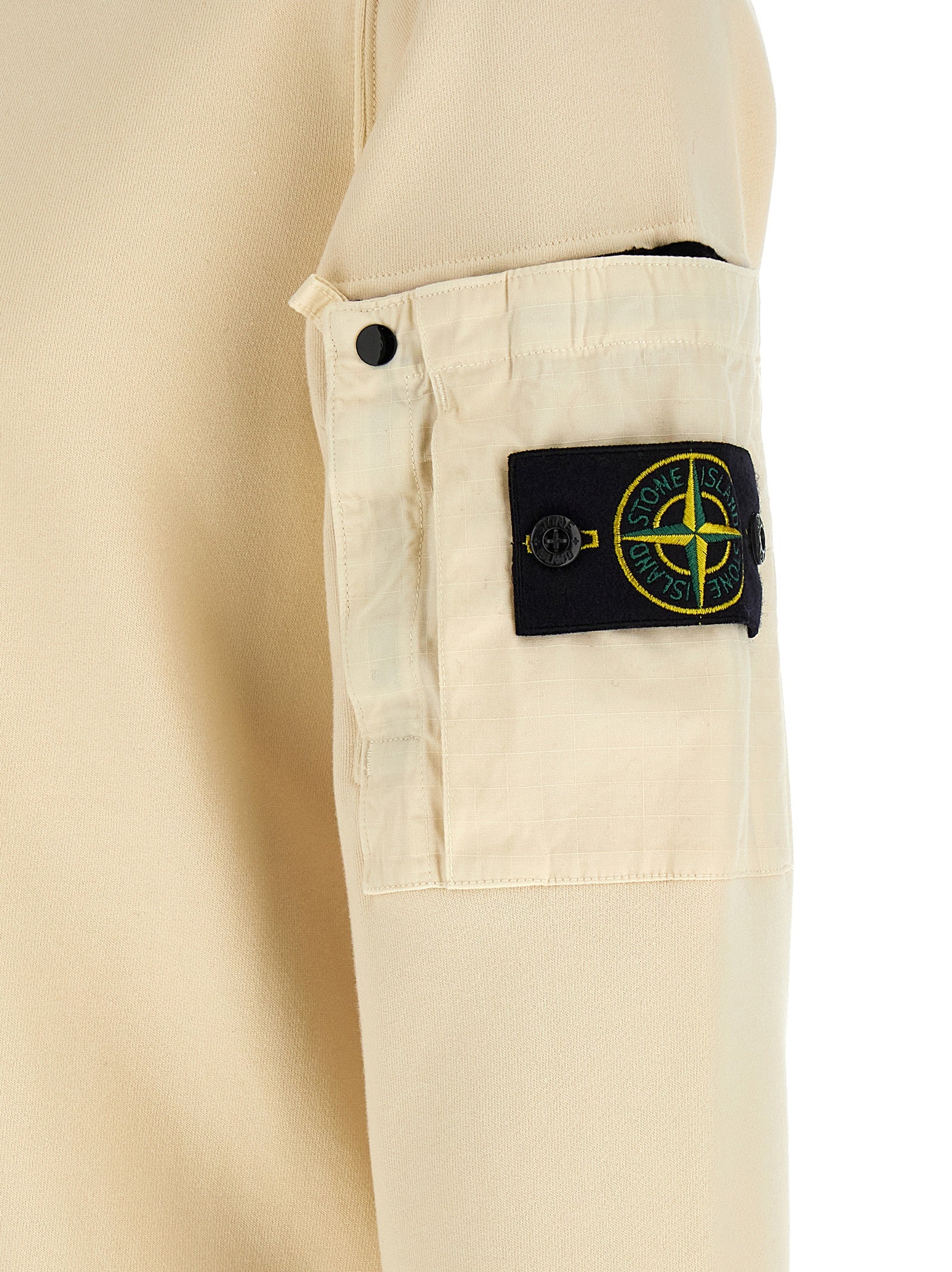 Sweatshirt by Stone Island for men in cotton beige features an magnificent silhouette, showcasing a sophisticated and detail for a truly magnificent finish.