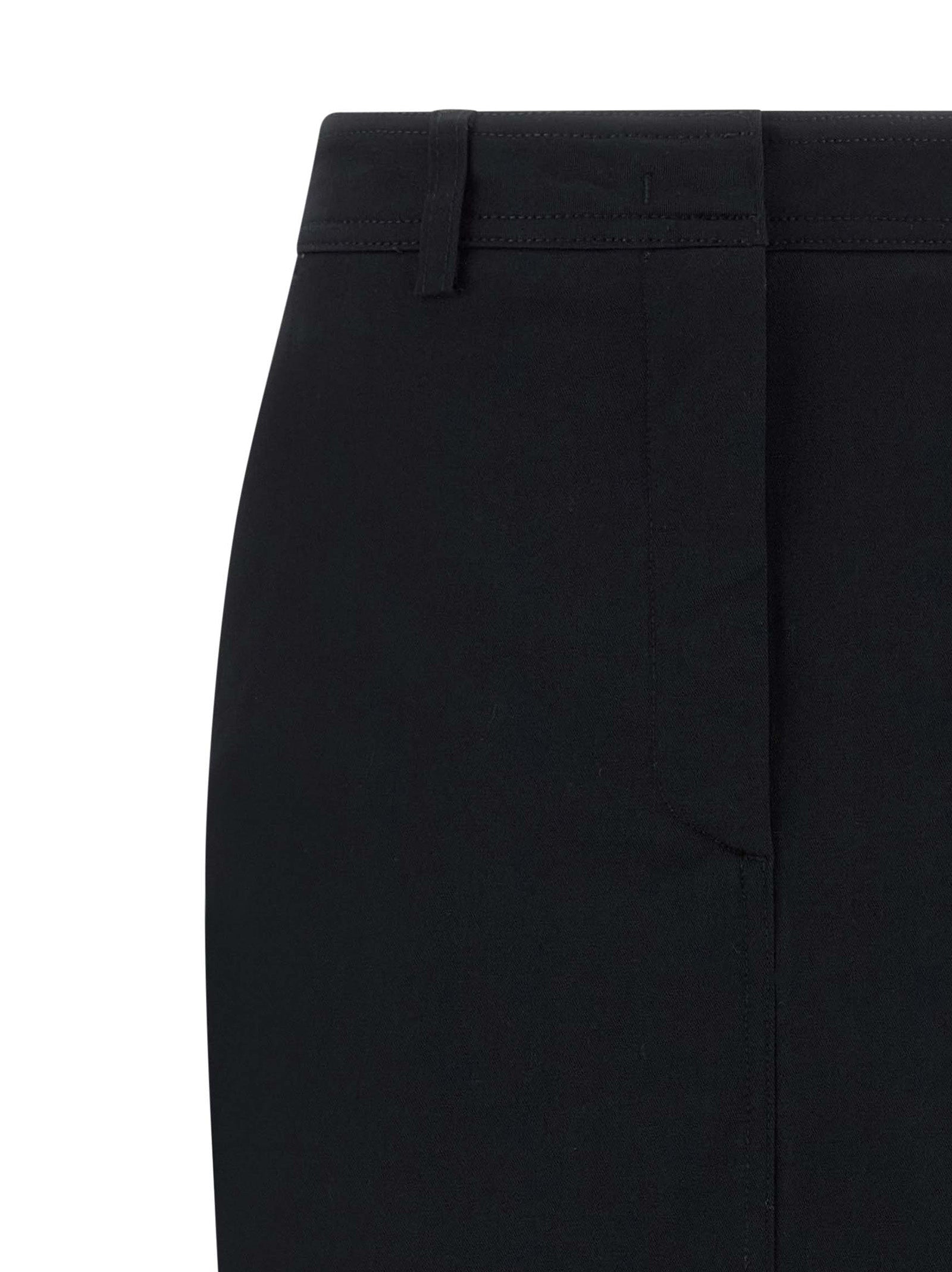 Skirt by THELATEST for women in stretch cotton black features a sublime silhouette, showcasing the sublime design of the Women's Sheath Stretch Cotton Skirt in a sophisticated midi.