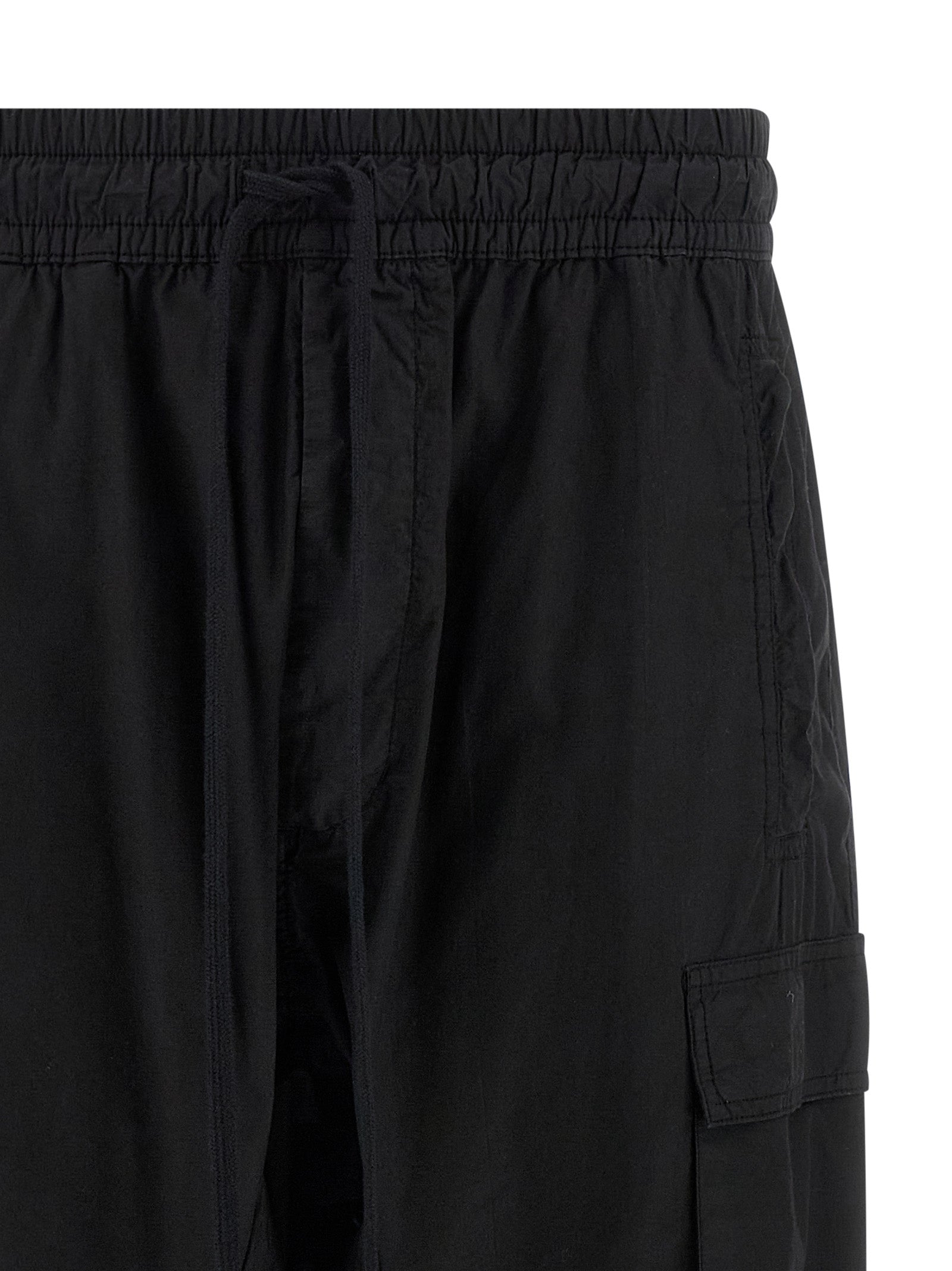 Cargo Pants by Thom Krom for men in organic cotton black features an stylish relaxed-fit with a long and , expertly finished with stylish utility detailing.