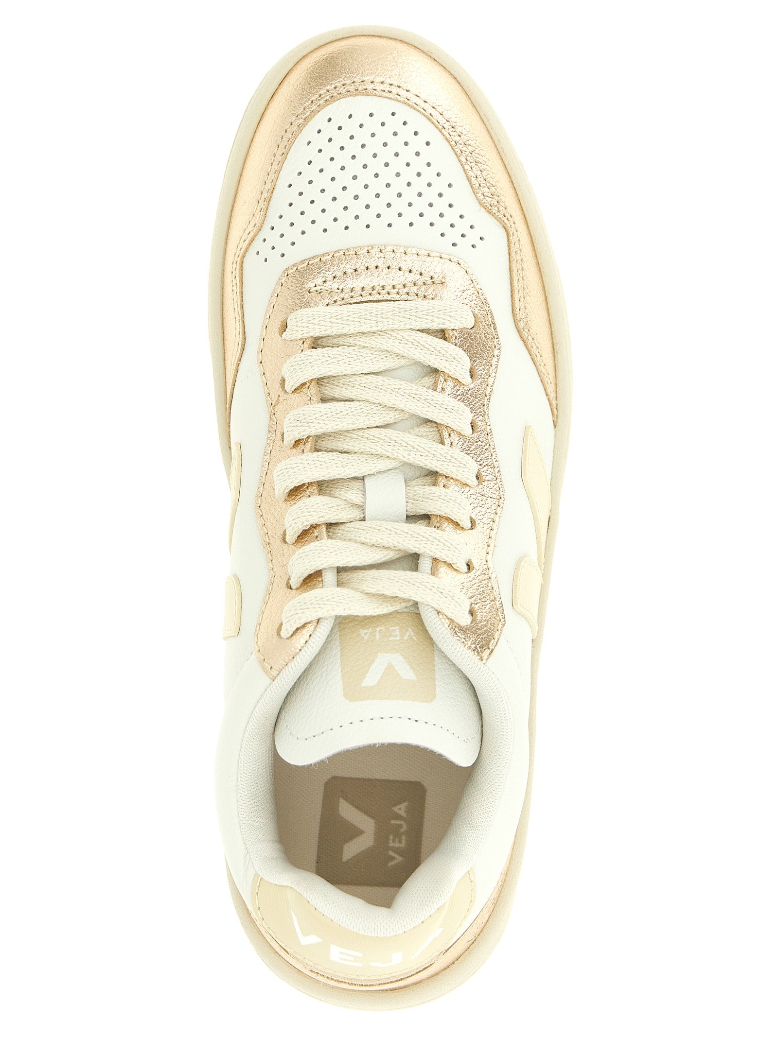 Sneakers by Veja for women in suede leather & rubber gold features an timeless silhouette from the Women's Low Top Suede Leather & Rubber Sneakers collection, showcasing a signature low-top style with an timeless finish.