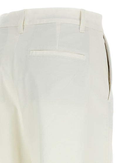 Chinos Pants by Polo Ralph Lauren for women in stretch cotton twill white features an utilitarian-chic silhouette, showcasing a utilitarian-chic flared, wide & cropped with a cropped cut and for a refined look.