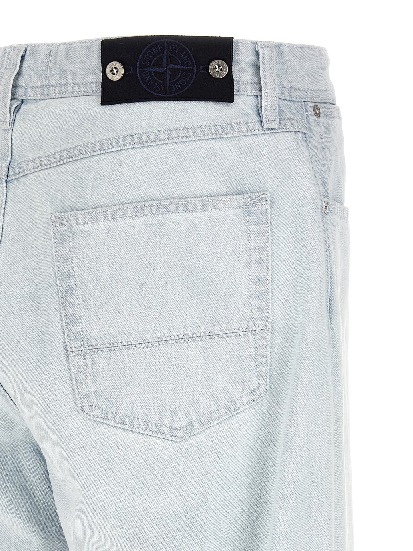 Jeans by Stone Island for men in denim cotton indigo & light-blue presents a refined pantology silhouette, artfully defined by a refined pantology straight-leg, relaxed-fit & wide, long, and a sophisticated .