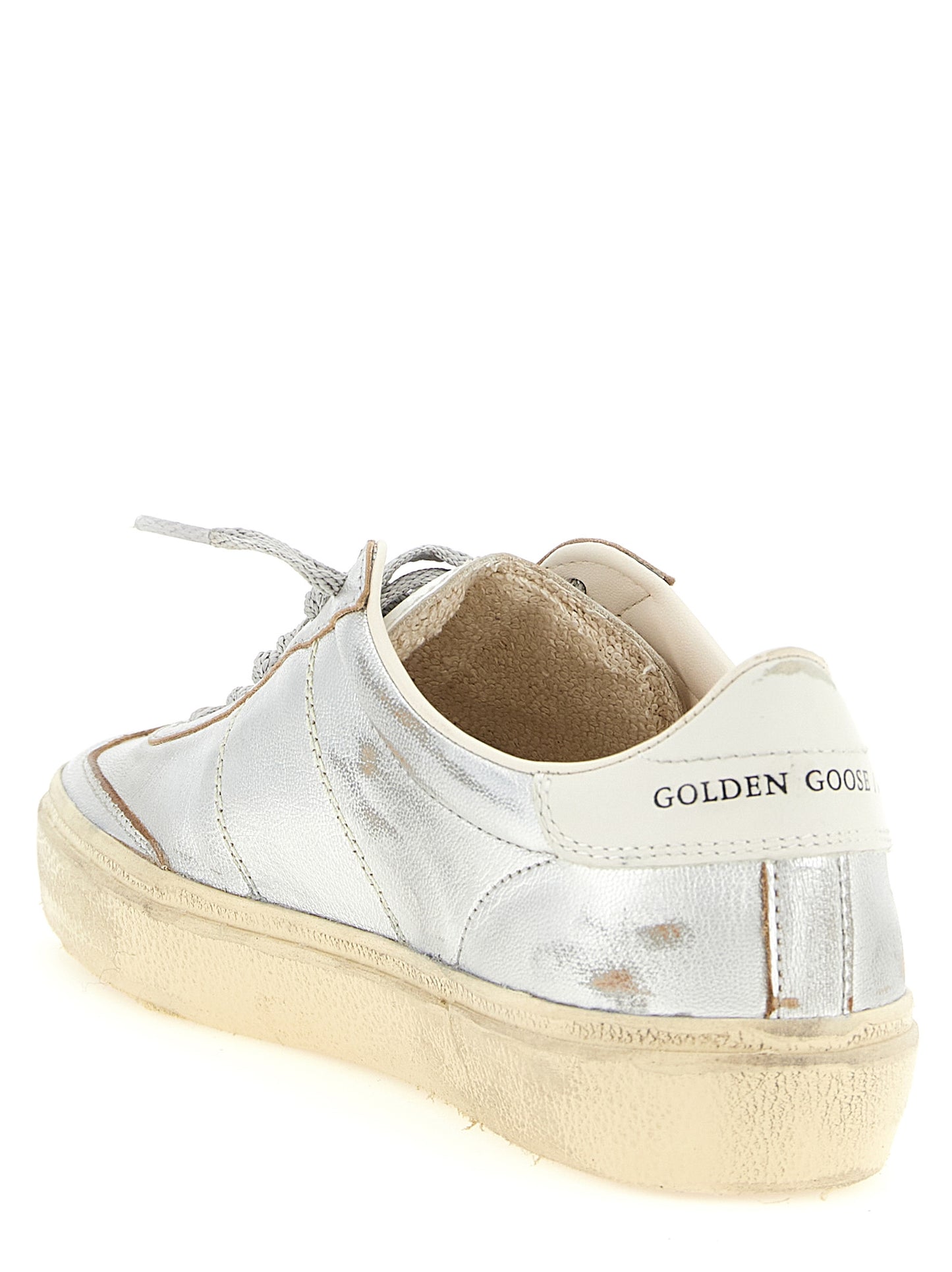 Sneakers by Golden Goose for women in cowhide & goat leather silver features an versatile design from the Star Women's Low Top Cowhide & Goat Leather Sneakers collection, highlighting a versatile low-top style for a premium, high-fashion look.