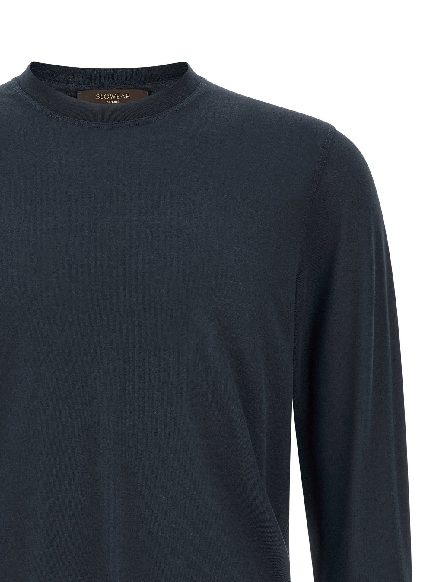 T-Shirt by ZANONE for men in cotton blue showcases a fashionable silhouette, elegantly detailed with a fashionable and crew neckline for a sophisticated, high-fashion look.