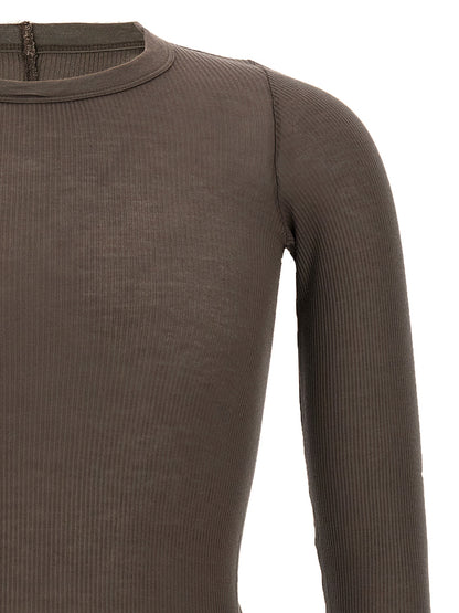 T-Shirt by Rick Owens for men in silk & viscose gray features an on trend silhouette, perfectly showcasing a on trend and for an elevated aesthetic.