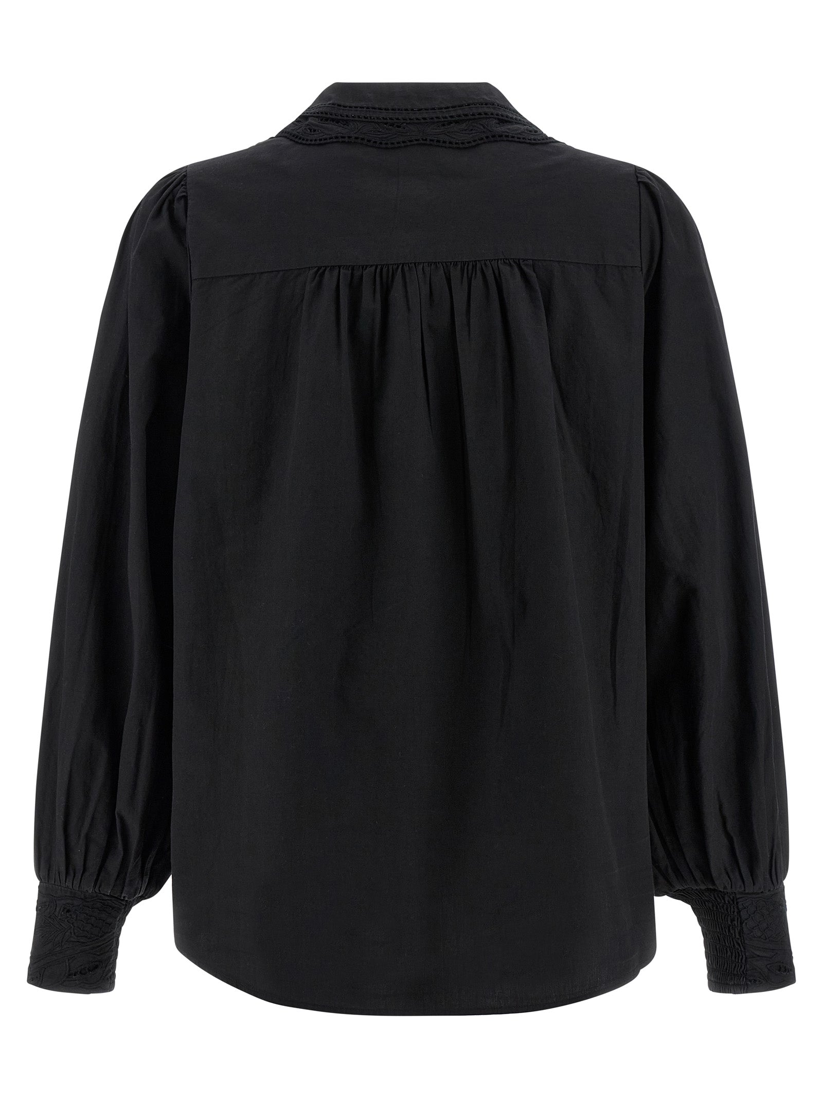 Blouse by FARM RIO for women in cotton black & floral showcases a sharp silhouette, elegantly detailed with a sharp and sharp .