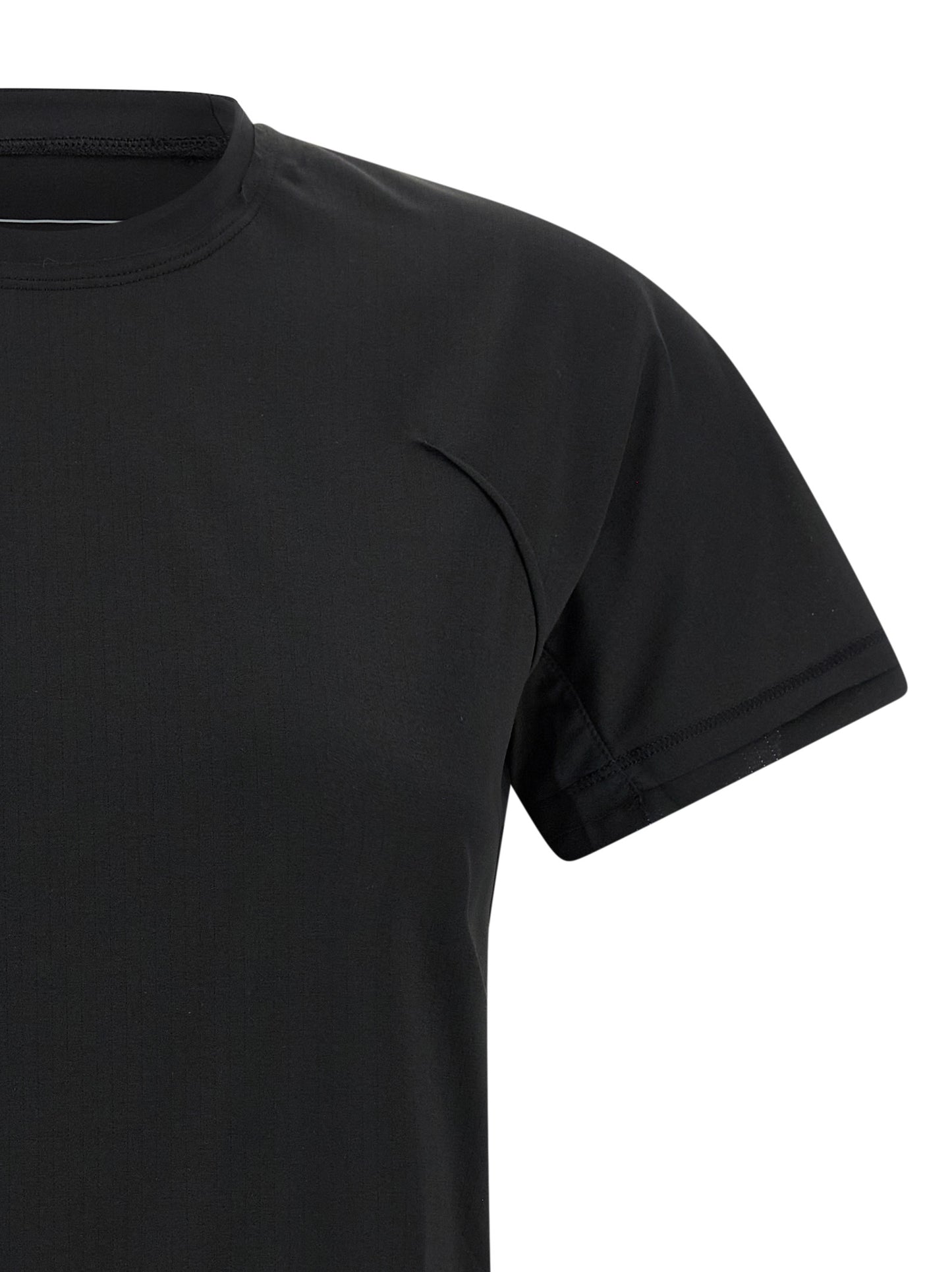 Activewear T-Shirt by Y-3 for women in polyester black features a versatile silhouette, showcasing a versatile crew neckline and detailed with high-performance for a premium look.